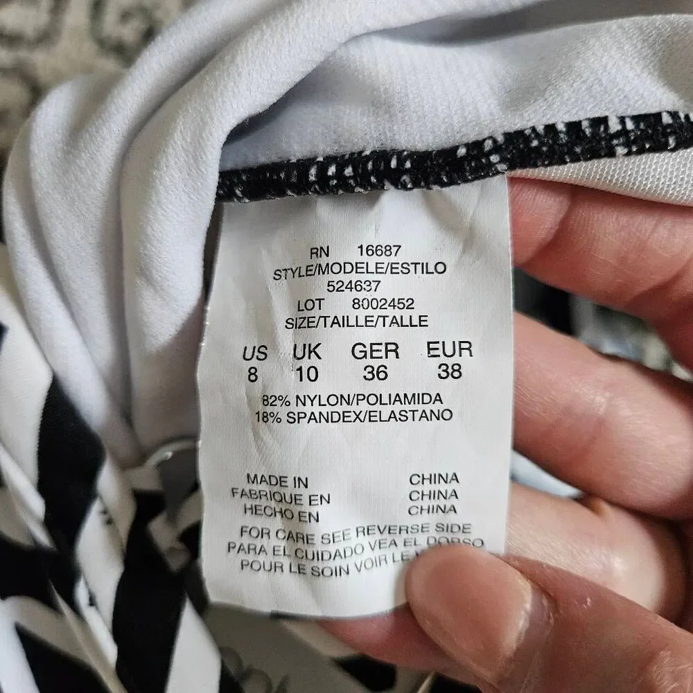 Swim Solutions Geo Print Crossover-Front One-Piece Swimsuit Size 8 in Black and - Picture 5 of 7